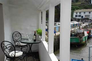 Balcony overlooking the Polperro harbour. Island Cottage Polperro